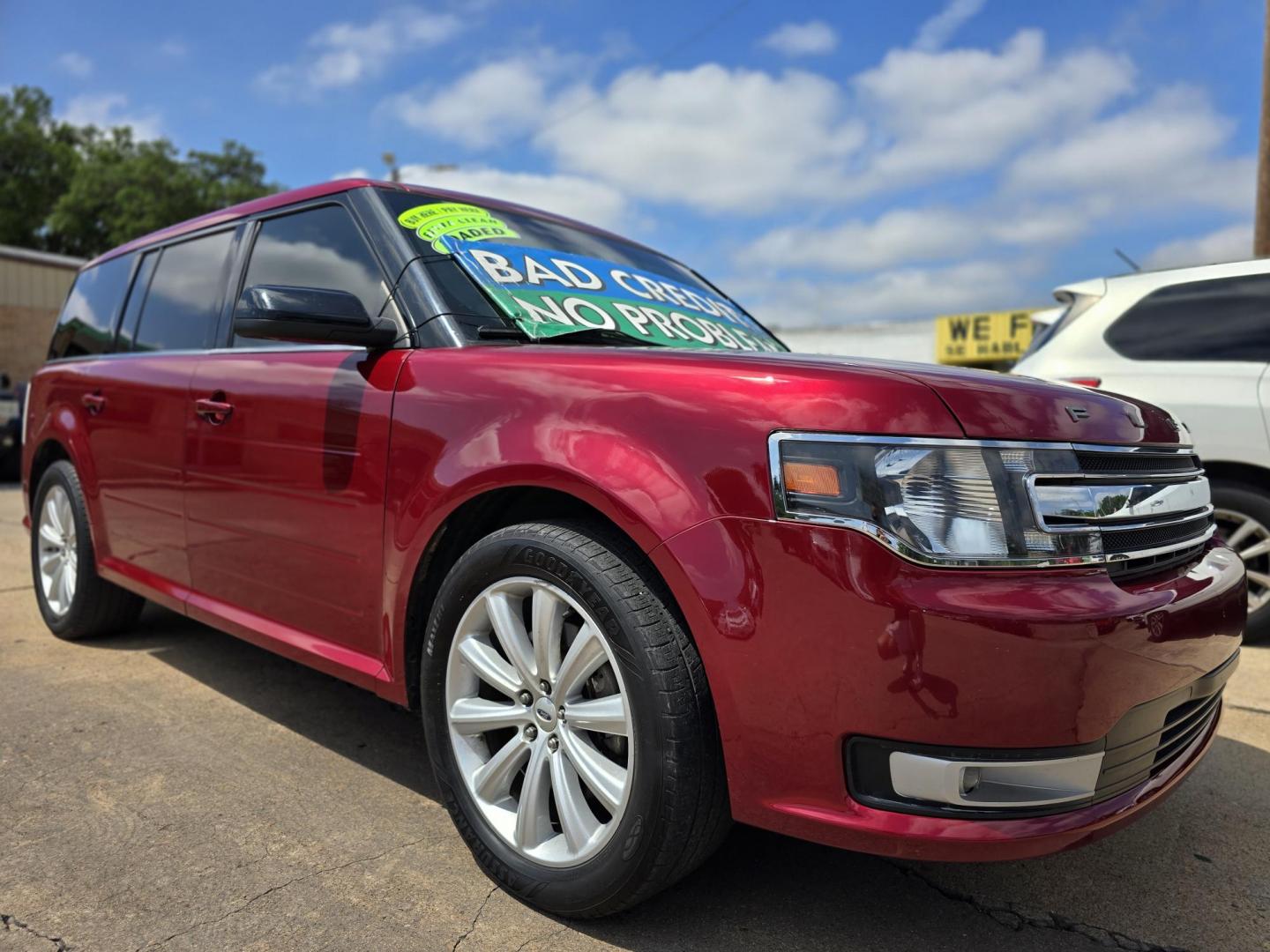 2014 RED Ford Flex SEL (2FMGK5C84EB) with an 3.5L V6 DOHC 24V engine, 6-Speed Automatic Overdrive transmission, located at 2660 S.Garland Avenue, Garland, TX, 75041, (469) 298-3118, 32.885551, -96.655602 - Photo#1