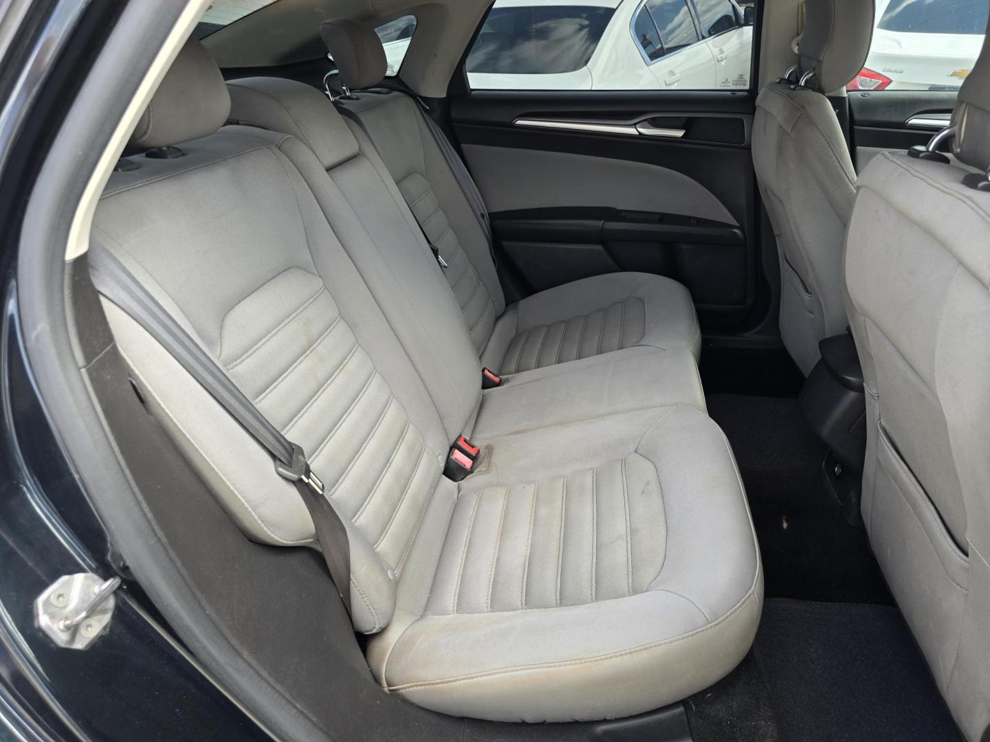 2014 Ford Fusion S (3FA6P0G71ER) with an 2.5L L4 DOHC 16V engine, AUTO transmission, located at 2660 S.Garland Avenue, Garland, TX, 75041, (469) 298-3118, 32.885551, -96.655602 - Welcome to DallasAutos4Less, one of the Premier BUY HERE PAY HERE Dealers in the North Dallas Area. We specialize in financing to people with NO CREDIT or BAD CREDIT. We need proof of income, proof of residence, and a ID. Come buy your new car from us today!! This is a Super Clean 2014 FORD FUSIO - Photo#15