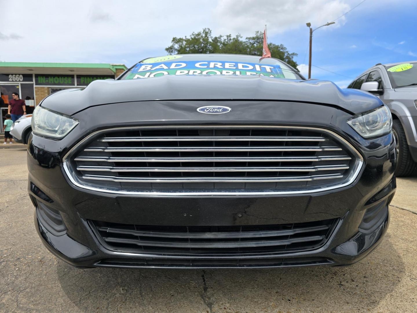 2014 BLACK Ford Fusion SE (3FA6P0H7XER) with an 2.5L L4 DOHC 16V engine, AUTO transmission, located at 2660 S.Garland Avenue, Garland, TX, 75041, (469) 298-3118, 32.885551, -96.655602 - Photo#9