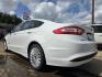 2014 WHITE Ford Fusion Hybrid SE (3FA6P0LU9ER) with an 2.0L L4 DOHC 16V HYBRID engine, CVT transmission, located at 2660 S.Garland Avenue, Garland, TX, 75041, (469) 298-3118, 32.885551, -96.655602 - Photo#4