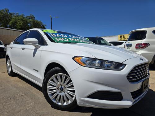 2014 Ford Fusion Hybrid SE Sedan