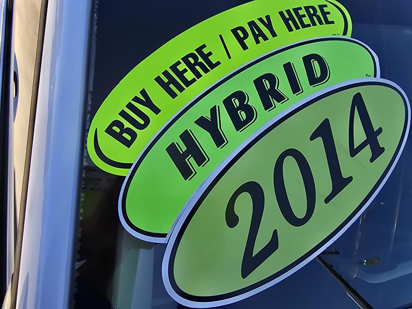 2014 Ford Fusion Hybrid SE (3FA6P0LU0ER) with an 2.0L L4 DOHC 16V HYBRID engine, CVT transmission, located at 2660 S.Garland Avenue, Garland, TX, 75041, (469) 298-3118, 32.885551, -96.655602 - Photo#18