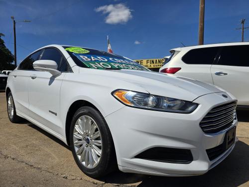 2014 Ford Fusion Hybrid SE Sedan