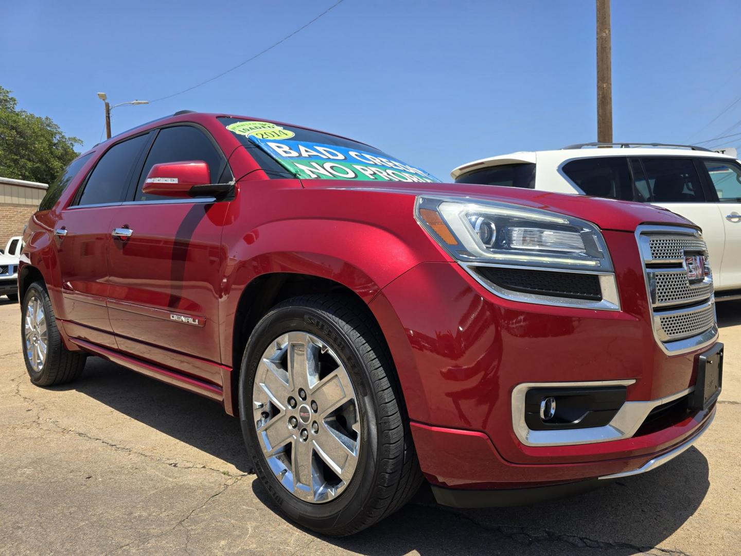 2014 RED GMC Acadia Denali (1GKKRTKD5EJ) with an 3.6L V6 DOHC 24V engine, 6-Speed Automatic transmission, located at 2660 S.Garland Avenue, Garland, TX, 75041, (469) 298-3118, 32.885551, -96.655602 - Photo#1