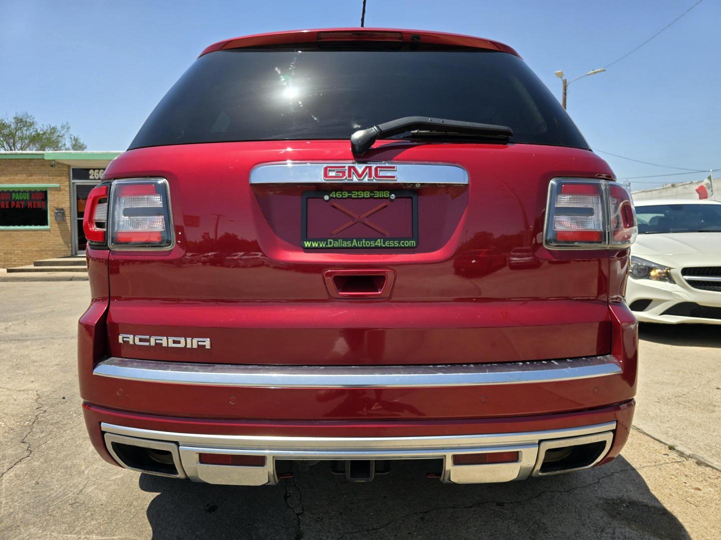 2014 RED GMC Acadia Denali (1GKKRTKD5EJ) with an 3.6L V6 DOHC 24V engine, 6-Speed Automatic transmission, located at 2660 S.Garland Avenue, Garland, TX, 75041, (469) 298-3118, 32.885551, -96.655602 - Photo#4