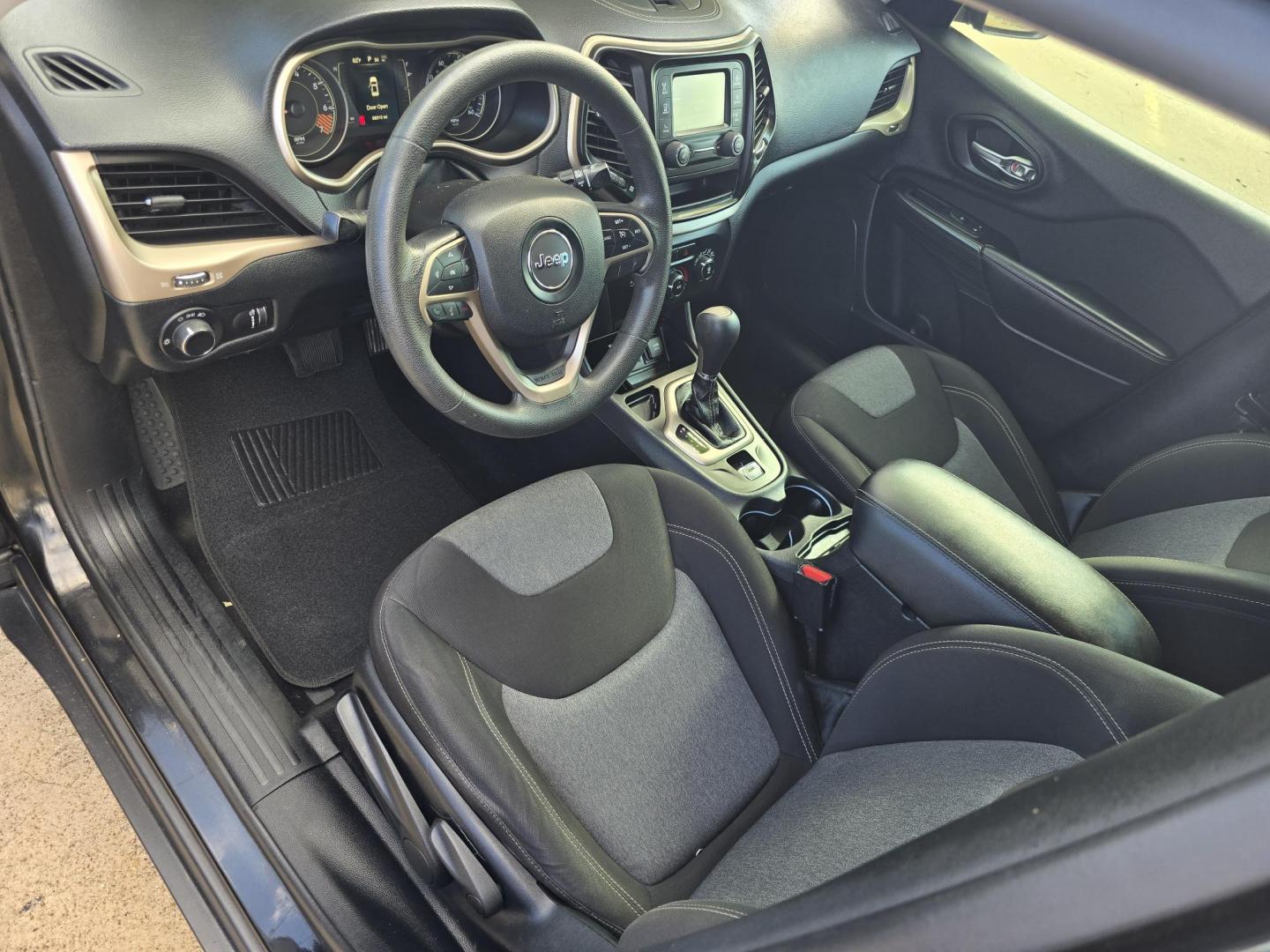 2014 BLACK Jeep Cherokee Sport (1C4PJLAB4EW) with an 2.4L L4 DOHC 16V engine, 9-Speed Automatic transmission, located at 2660 S.Garland Avenue, Garland, TX, 75041, (469) 298-3118, 32.885551, -96.655602 - Photo#11