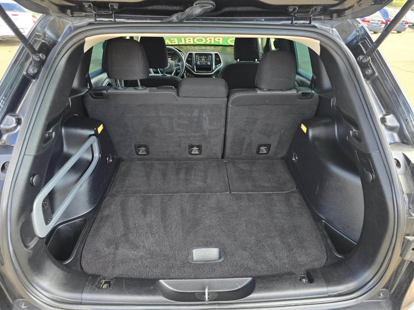 2014 BLACK Jeep Cherokee Sport (1C4PJLAB4EW) with an 2.4L L4 DOHC 16V engine, 9-Speed Automatic transmission, located at 2660 S.Garland Avenue, Garland, TX, 75041, (469) 298-3118, 32.885551, -96.655602 - Photo#17