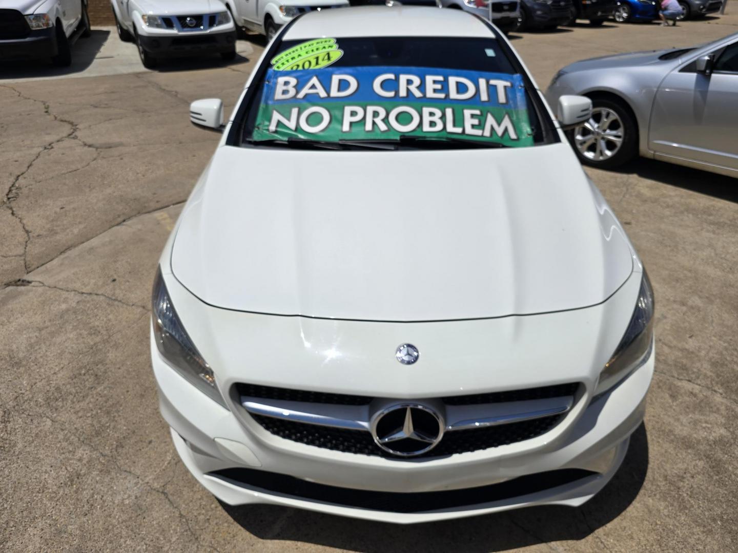 2014 WHITE Mercedes-Benz CLA-Class CLA250 (WDDSJ4EB0EN) with an 2.0L L4 DOHC 16V engine, 7-Speed Automatic transmission, located at 2660 S.Garland Avenue, Garland, TX, 75041, (469) 298-3118, 32.885551, -96.655602 - Photo#8