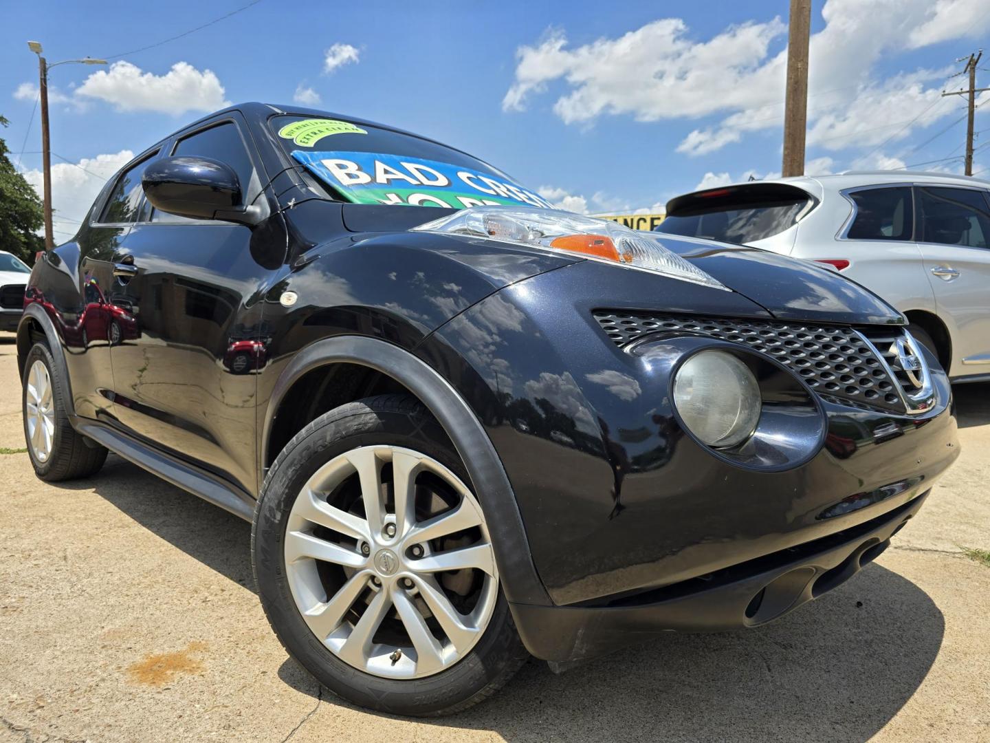 2014 BLUE Nissan Juke S (JN8AF5MR5ET) with an 1.6L L4 DOHC 16V engine, Continuously Variable Transmission transmission, located at 2660 S.Garland Avenue, Garland, TX, 75041, (469) 298-3118, 32.885551, -96.655602 - Photo#0