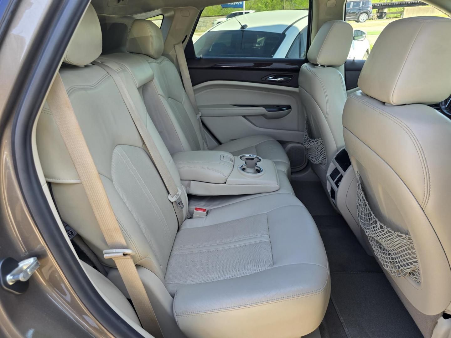 2015 GRAY Cadillac SRX Performance Collection FWD (3GYFNCE34FS) with an 3.6L V6 DOHC 24V FFV engine, 6-Speed Automatic transmission, located at 2660 S.Garland Avenue, Garland, TX, 75041, (469) 298-3118, 32.885551, -96.655602 - Photo#22