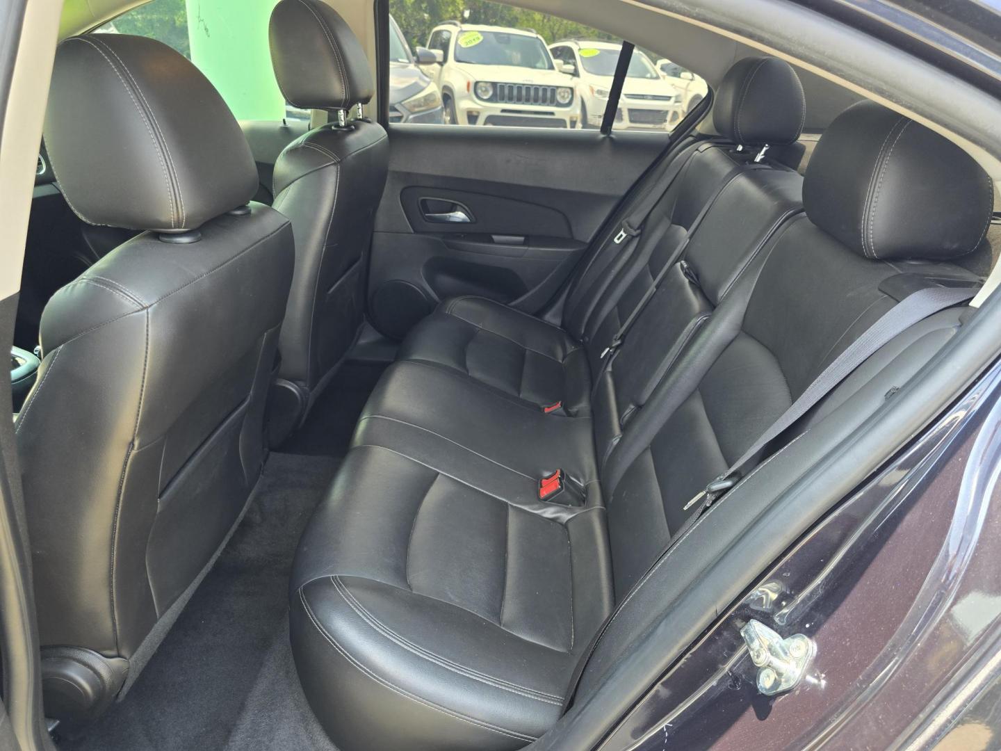 2015 Chevrolet Cruze 2LT (1G1PE5SB8F7) with an 1.4L L4 DOHC 16V TURBO engine, 6-Speed Automatic transmission, located at 2660 S.Garland Avenue, Garland, TX, 75041, (469) 298-3118, 32.885551, -96.655602 - Photo#14