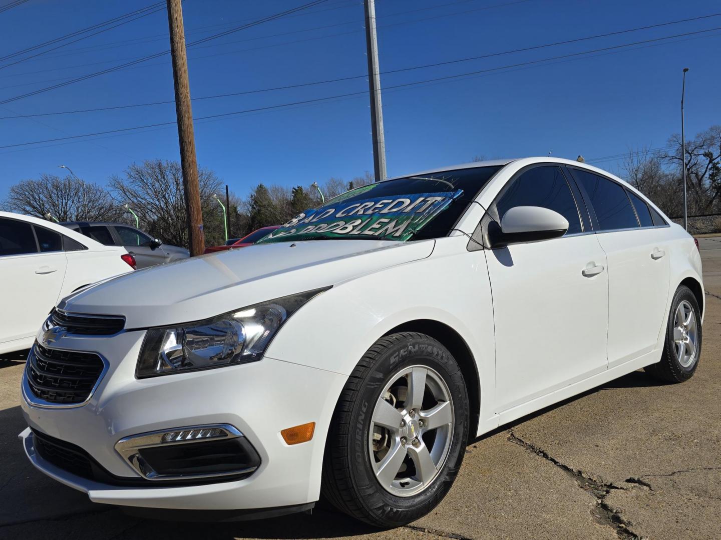2015 WHITE Chevrolet Cruze LT (1G1PC5SB6F7) with an 1.4L L4 DOHC 16V TURBO engine, 6-Speed Automatic transmission, located at 2660 S.Garland Avenue, Garland, TX, 75041, (469) 298-3118, 32.885551, -96.655602 - Photo#7
