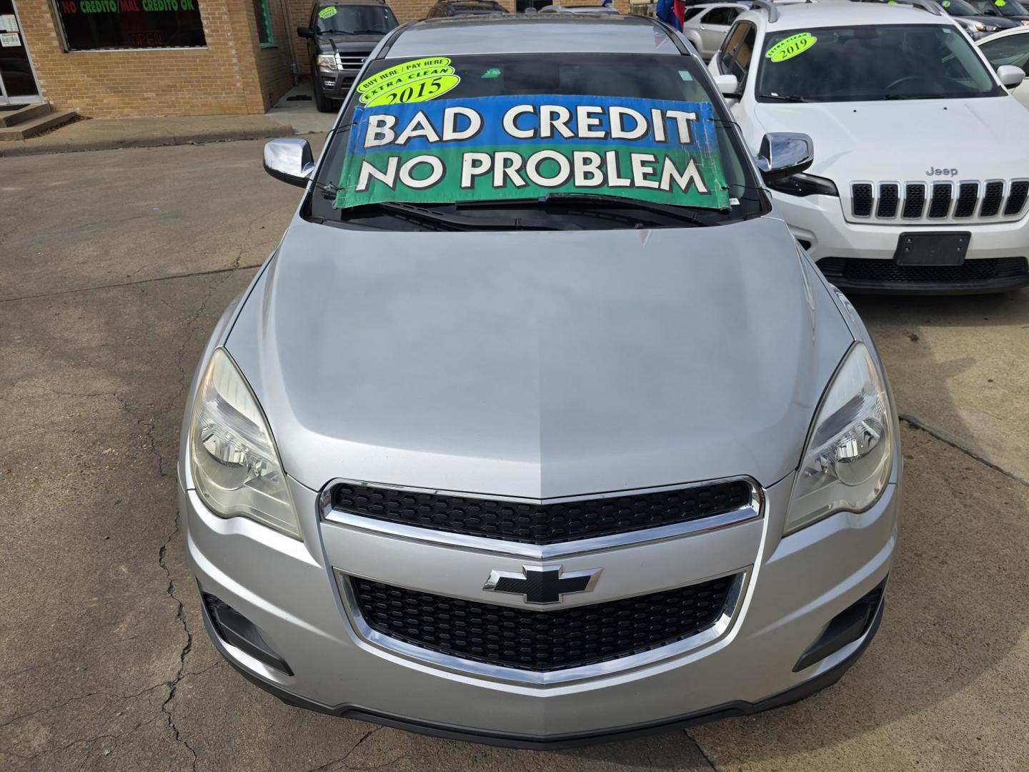 2015 SILVER Chevrolet Equinox LS (2GNALAEK9F1) with an 2.4L L4 DOHC 16V FFV engine, 6-Speed Automatic transmission, located at 2660 S.Garland Avenue, Garland, TX, 75041, (469) 298-3118, 32.885551, -96.655602 - Photo#8