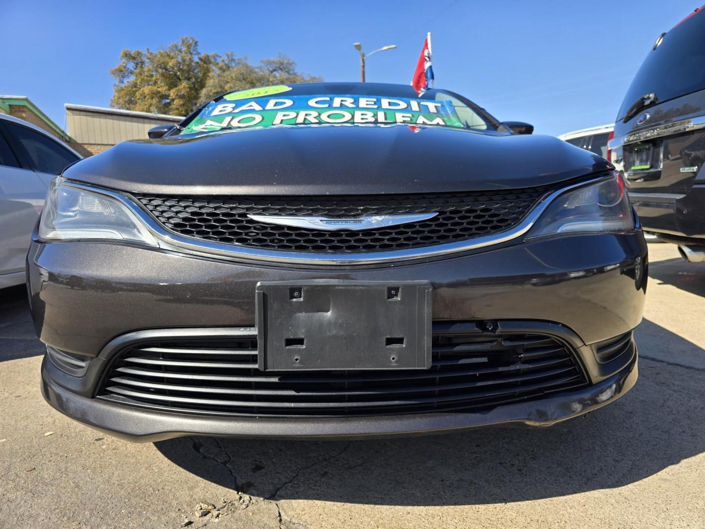 2015 BLACK Chrysler 200 LX (1C3CCCFB2FN) with an 2.4L L4 DOHC 16V engine, 9-Speed Automatic transmission, located at 2660 S.Garland Avenue, Garland, TX, 75041, (469) 298-3118, 32.885551, -96.655602 - Photo#8