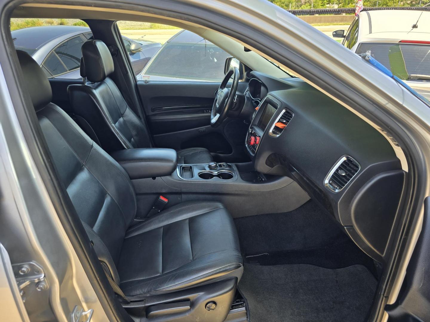 2015 GRAY Dodge Durango Limited (1C4RDHDG6FC) with an 3.6L V6 DOHC 24V engine, 8A transmission, located at 2660 S.Garland Avenue, Garland, TX, 75041, (469) 298-3118, 32.885551, -96.655602 - Photo#21