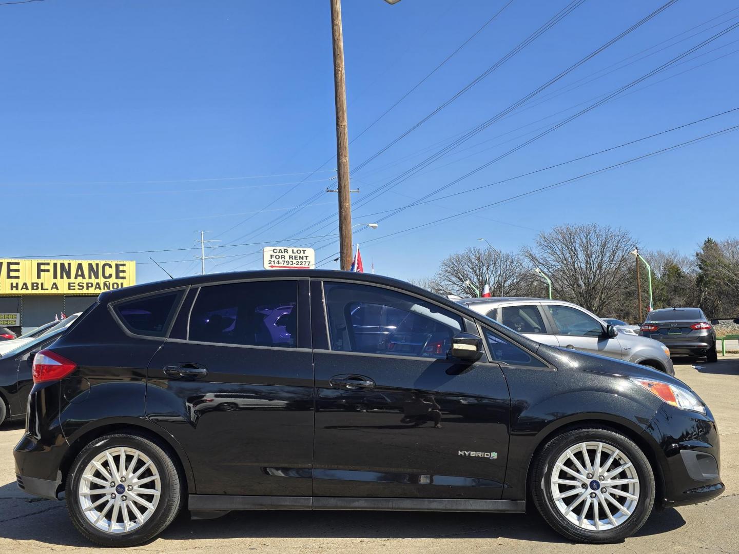 2015 BLACK METALLIC /BLACK Ford C-Max Hybrid SE (1FADP5AU7FL) with an 2.0L L4 DOHC 16V HYBRID engine, Continuously Variable Transmission transmission, located at 2660 S.Garland Avenue, Garland, TX, 75041, (469) 298-3118, 32.885551, -96.655602 - CASH$$$$$ CAR!! This is a Super Clean 2015 FORD C-MAX HYBRID SE! BLUETOOTH! SAT RADIO! SUPER CLEAN! MUST SEE! Come in for a test drive today. We are open from 10am-7pm Monday-Saturday. - Photo#2