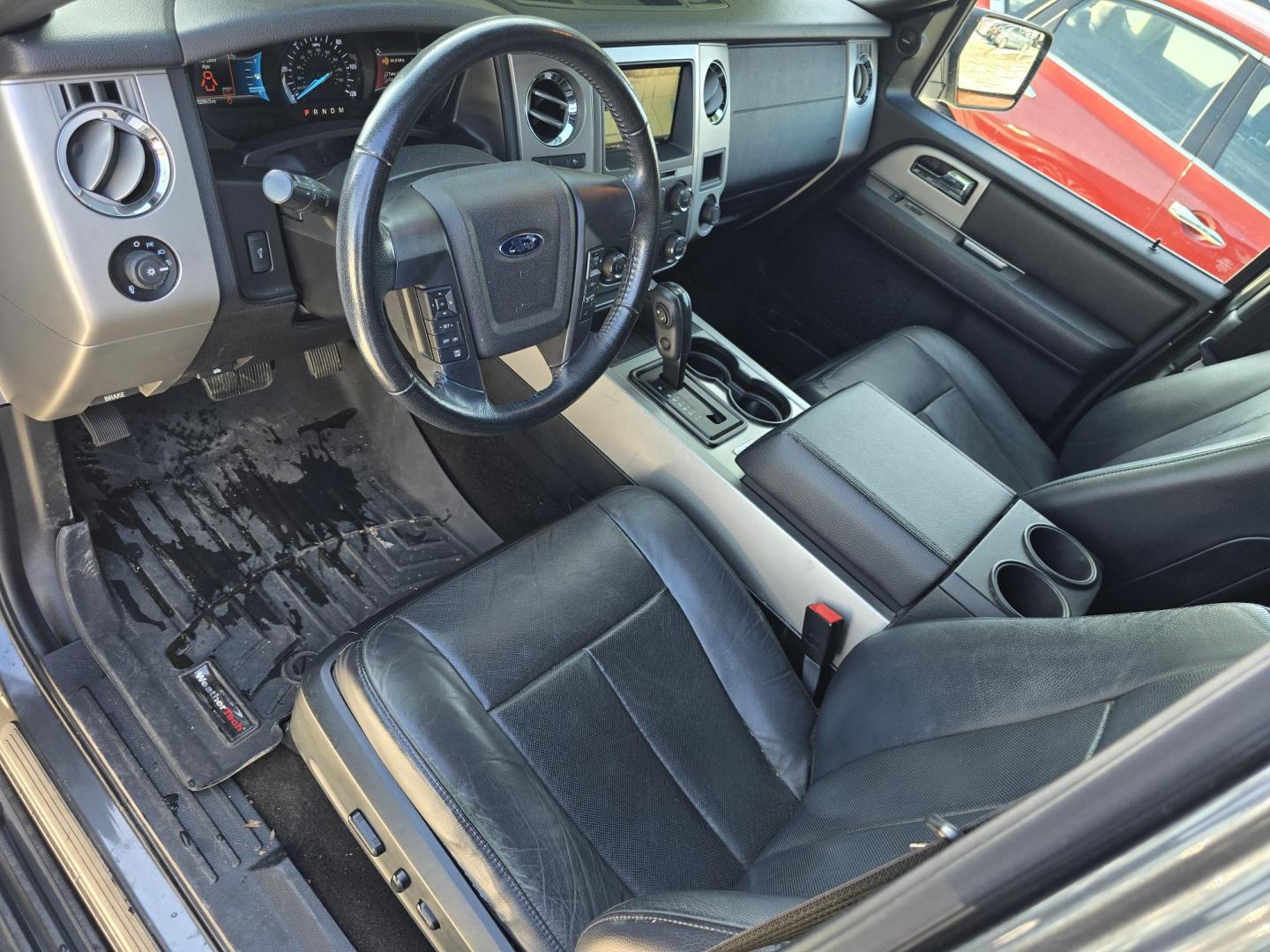 2015 GRAY Ford Expedition EL XLT (1FMJK1HT3FE) with an 3.5L V6 DOHC 24V FFV engine, 6-Speed Automatic transmission, located at 2660 S.Garland Avenue, Garland, TX, 75041, (469) 298-3118, 32.885551, -96.655602 - Photo#10