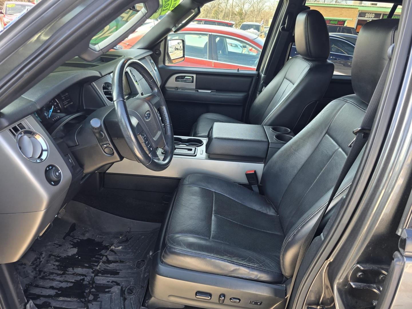 2015 GRAY Ford Expedition EL XLT (1FMJK1HT3FE) with an 3.5L V6 DOHC 24V FFV engine, 6-Speed Automatic transmission, located at 2660 S.Garland Avenue, Garland, TX, 75041, (469) 298-3118, 32.885551, -96.655602 - Photo#11