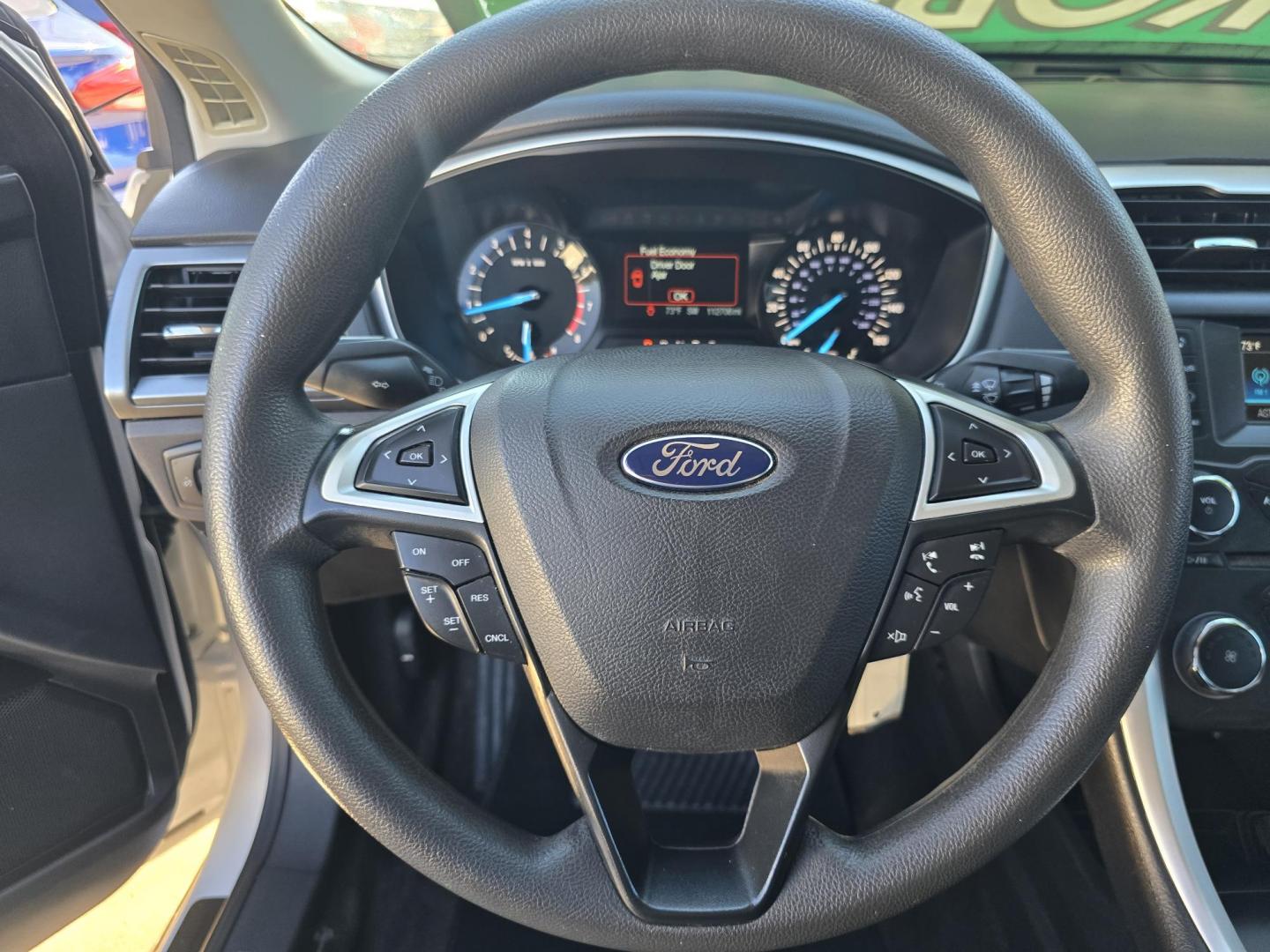 2015 WHITE Ford Fusion SE (3FA6P0H76FR) with an 2.5L L4 DOHC 16V engine, AUTO transmission, located at 2660 S.Garland Avenue, Garland, TX, 75041, (469) 298-3118, 32.885551, -96.655602 - Photo#11