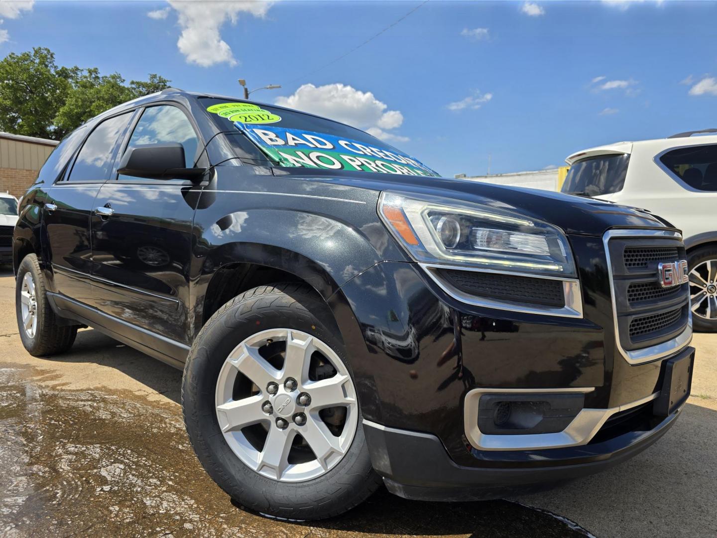 2015 BLACK GMC Acadia SLE-2 (1GKKVPKD1FJ) with an 3.6L V6 DOHC 24V engine, 6-Speed Automatic transmission, located at 2660 S.Garland Avenue, Garland, TX, 75041, (469) 298-3118, 32.885551, -96.655602 - Photo#0