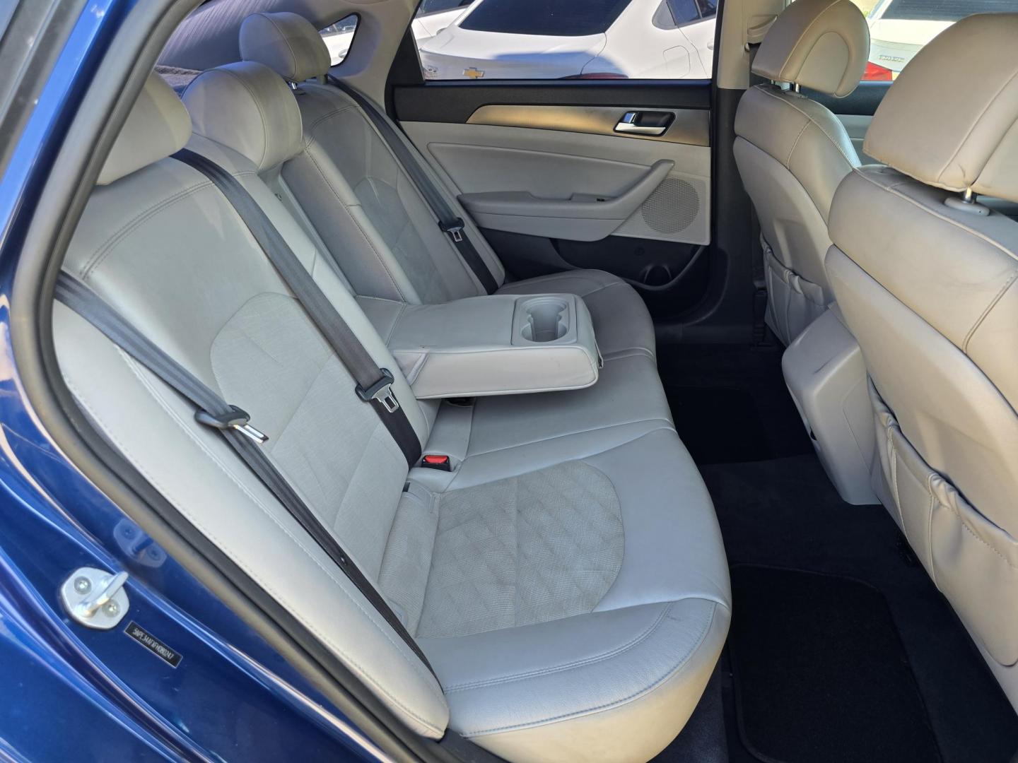 2015 BLUE Hyundai Sonata Sport (5NPE34AFXFH) with an 2.4L L4 DOHC 16V engine, 6-Speed Automatic transmission, located at 2660 S.Garland Avenue, Garland, TX, 75041, (469) 298-3118, 32.885551, -96.655602 - Photo#19