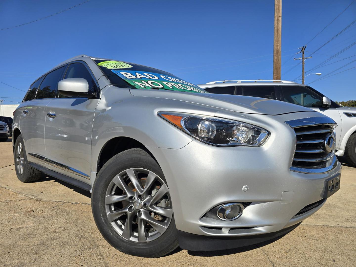 2015 SILVER Infiniti QX60 (5N1AL0MM6FC) with an 3.5L V6 DOHC 24V engine, Continuously Variable Transmission transmission, located at 2660 S.Garland Avenue, Garland, TX, 75041, (469) 298-3118, 32.885551, -96.655602 - Photo#0