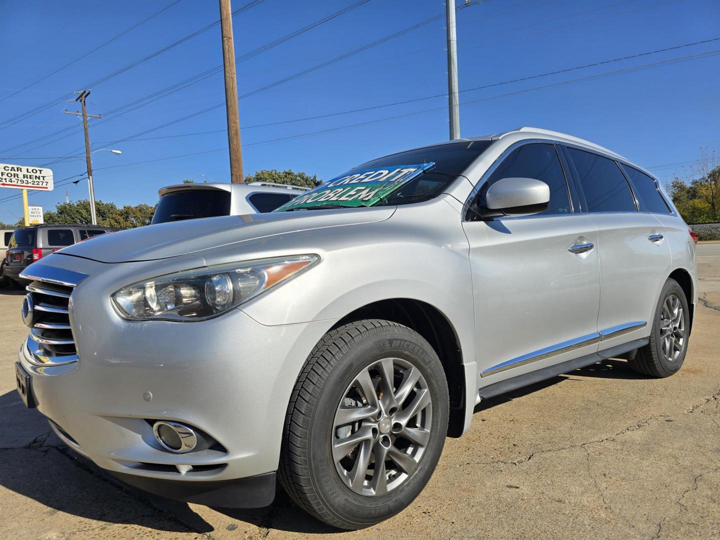 2015 SILVER Infiniti QX60 (5N1AL0MM6FC) with an 3.5L V6 DOHC 24V engine, Continuously Variable Transmission transmission, located at 2660 S.Garland Avenue, Garland, TX, 75041, (469) 298-3118, 32.885551, -96.655602 - Photo#6