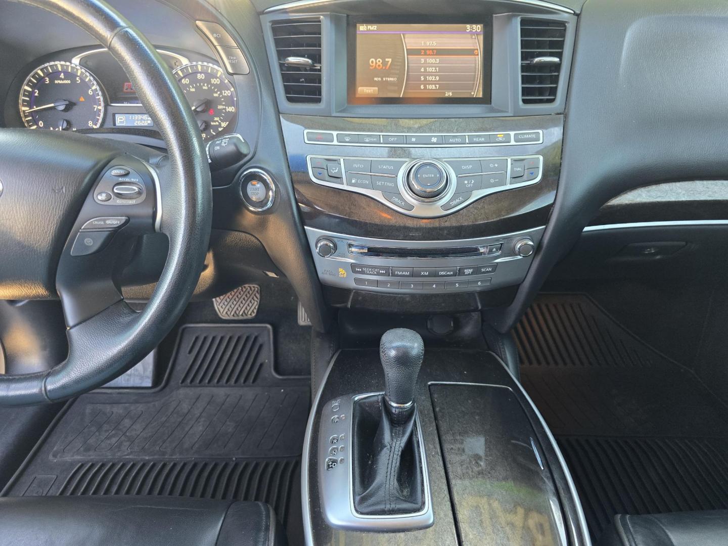 2015 SILVER Infiniti QX60 (5N1AL0MM6FC) with an 3.5L V6 DOHC 24V engine, Continuously Variable Transmission transmission, located at 2660 S.Garland Avenue, Garland, TX, 75041, (469) 298-3118, 32.885551, -96.655602 - Photo#14