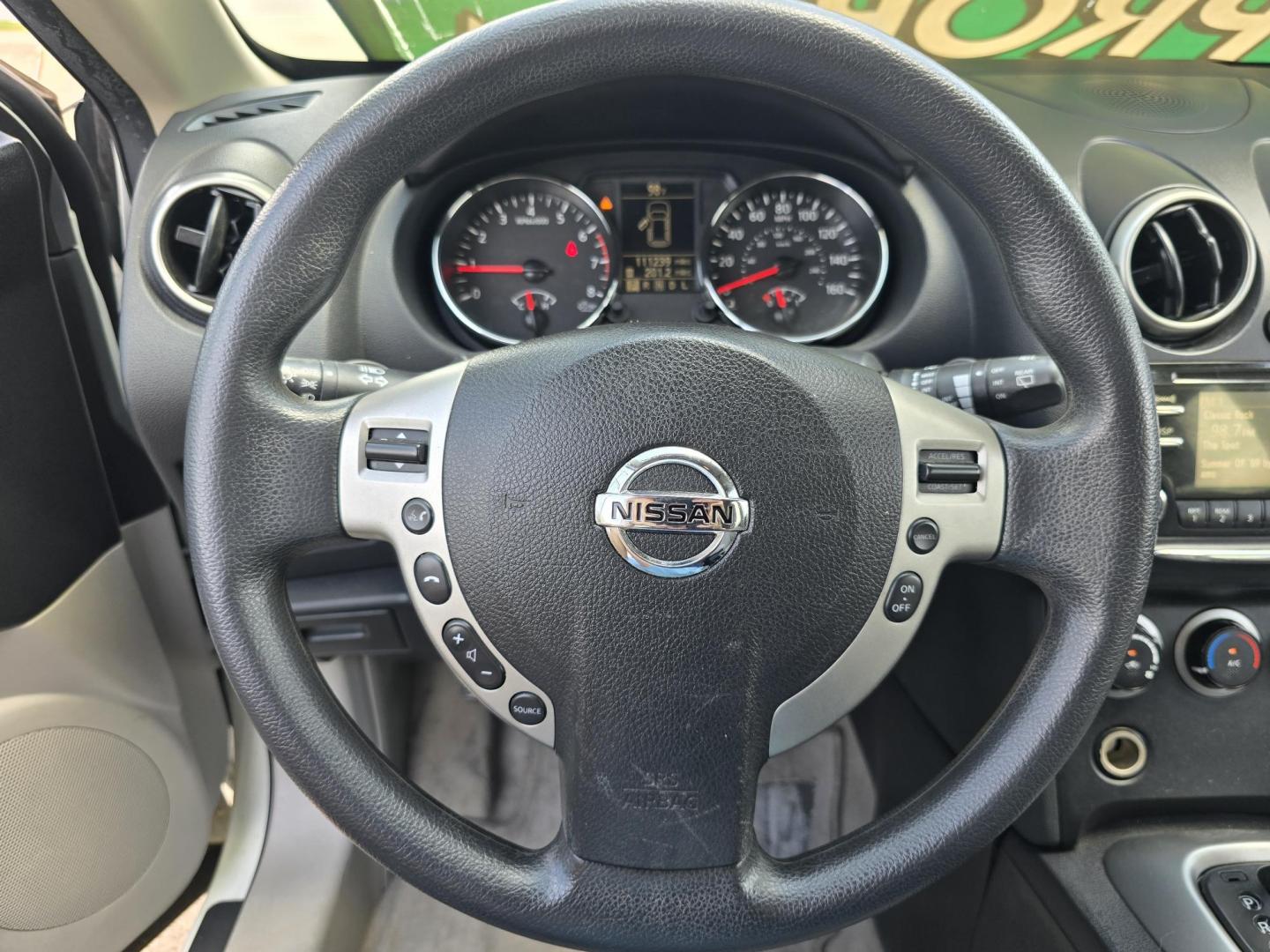 2015 DIAMOND WHITE Nissan Rogue Select Select S (JN8AS5MT3FW) with an 2.5L L4 DOHC 16V engine, Continuously Variable Transmission transmission, located at 2660 S.Garland Avenue, Garland, TX, 75041, (469) 298-3118, 32.885551, -96.655602 - Photo#12