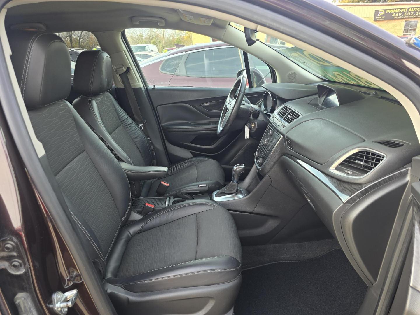 2016 PURPLE Buick Encore (KL4CJASB4GB) with an 1.4L L4 DOHC 16V TURBO engine, 6A transmission, located at 2660 S.Garland Avenue, Garland, TX, 75041, (469) 298-3118, 32.885551, -96.655602 - Photo#17