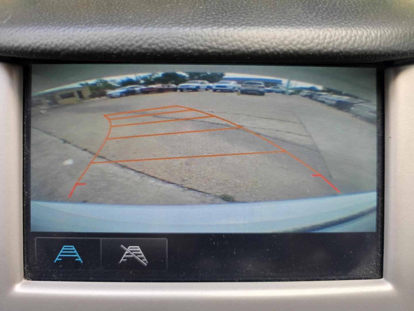 2016 WHITE Chevrolet Cruze LS (1G1BC5SM5G7) with an 1.4L L4 DOHC 16V TURBO engine, 6A transmission, located at 2660 S.Garland Avenue, Garland, TX, 75041, (469) 298-3118, 32.885551, -96.655602 - Photo#14