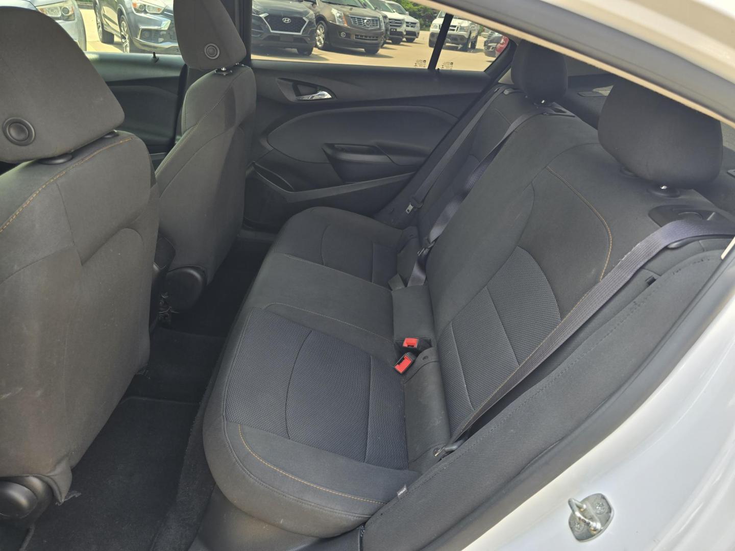 2016 WHITE Chevrolet Cruze LS (1G1BC5SM5G7) with an 1.4L L4 DOHC 16V TURBO engine, 6A transmission, located at 2660 S.Garland Avenue, Garland, TX, 75041, (469) 298-3118, 32.885551, -96.655602 - Photo#15