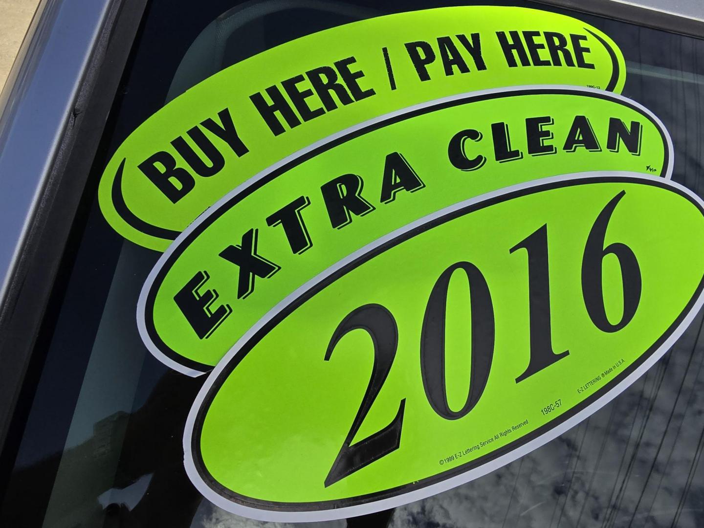 2016 SILVER Chevrolet Cruze 2LT Auto (1G1PE5SB6G7) with an 1.4L L4 DOHC 16V TURBO engine, 6-Speed Automatic transmission, located at 2660 S.Garland Avenue, Garland, TX, 75041, (469) 298-3118, 32.885551, -96.655602 - Photo#18