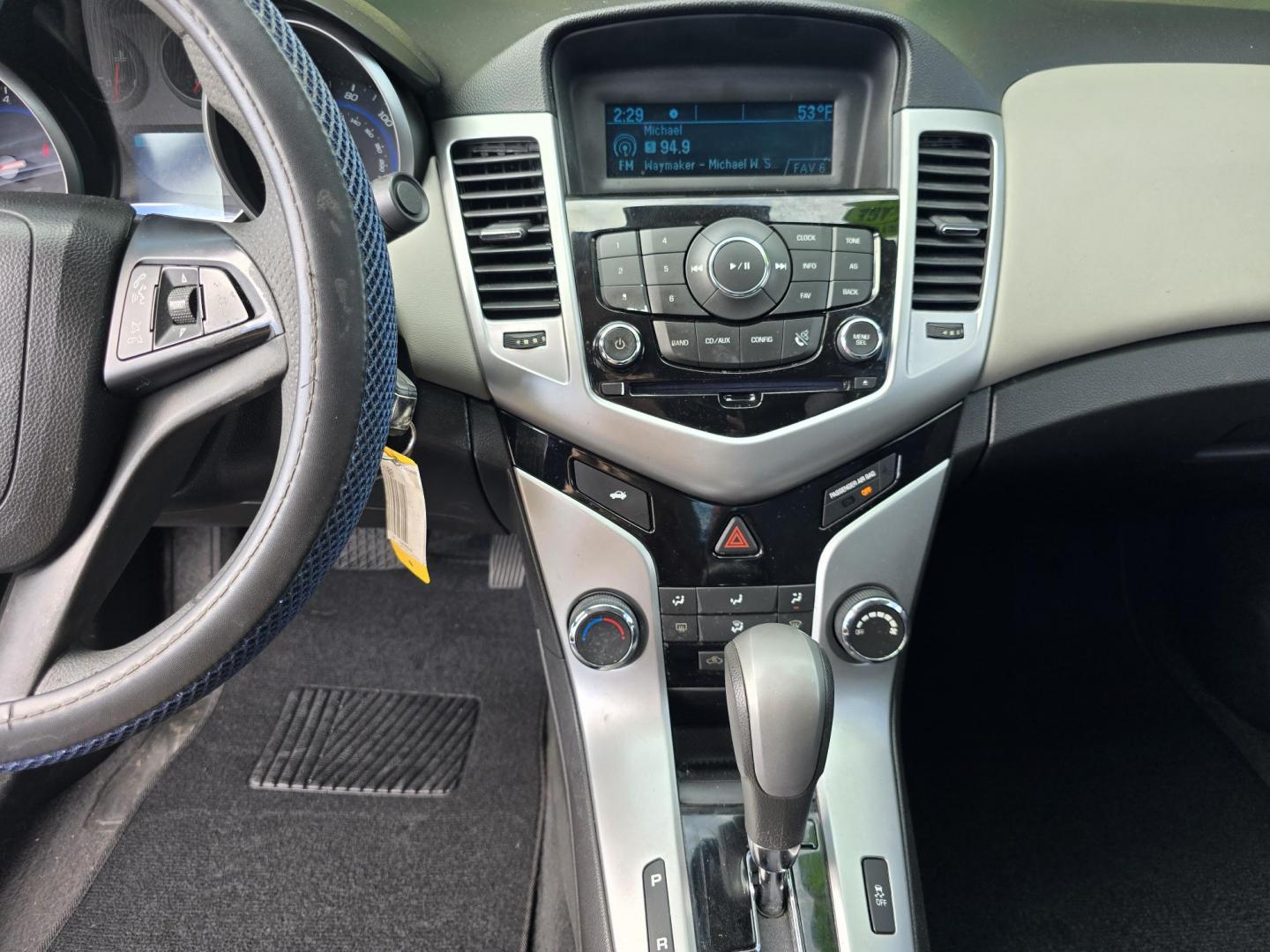 2016 BLACK Chevrolet Cruze Limited LS (1G1PC5SH2G7) with an 1.8L L4 DOHC 16V FFV engine, 6A transmission, located at 2660 S.Garland Avenue, Garland, TX, 75041, (469) 298-3118, 32.885551, -96.655602 - Photo#13