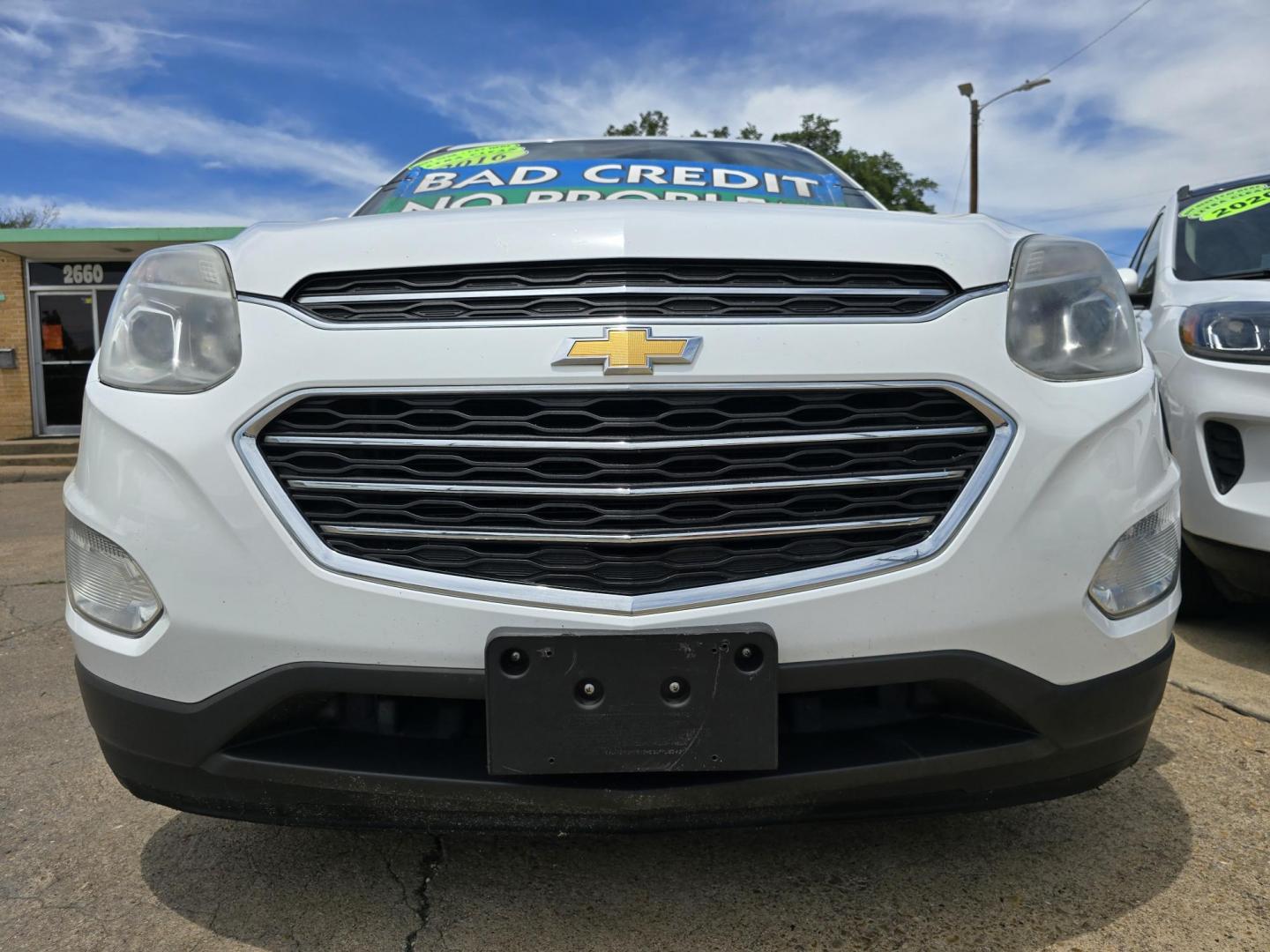2016 WHITE Chevrolet Equinox LT (2GNALCEK6G6) with an 2.4L L4 DOHC 16V FFV engine, 6A transmission, located at 2660 S.Garland Avenue, Garland, TX, 75041, (469) 298-3118, 32.885551, -96.655602 - Photo#9