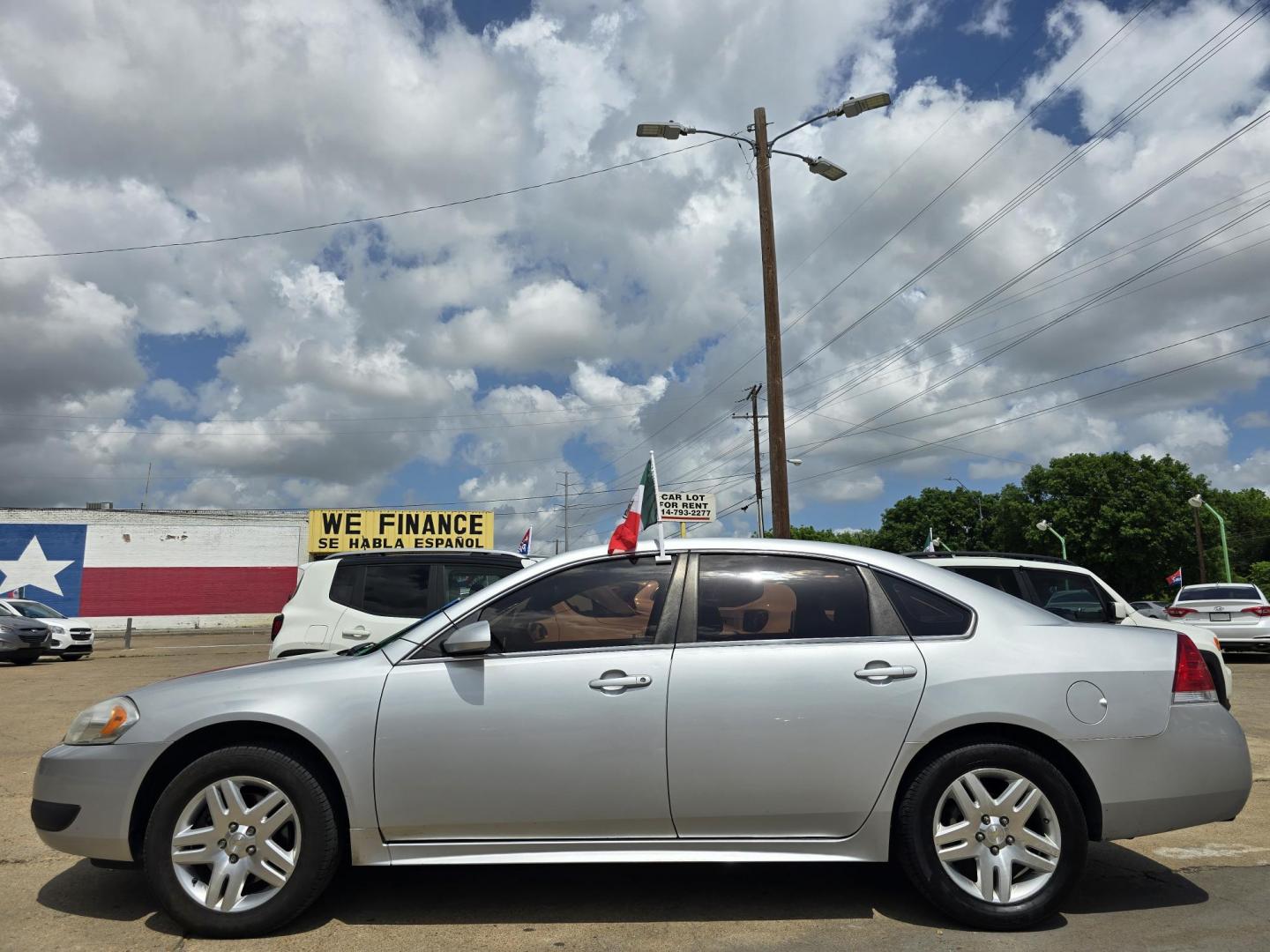 2016 Chevrolet Impala Limited Police Cruiser (2G1WD5E3XG1) with an 3.6L V6 DOHC 24V engine, 6A transmission, located at 2660 S.Garland Avenue, Garland, TX, 75041, (469) 298-3118, 32.885551, -96.655602 - Photo#6