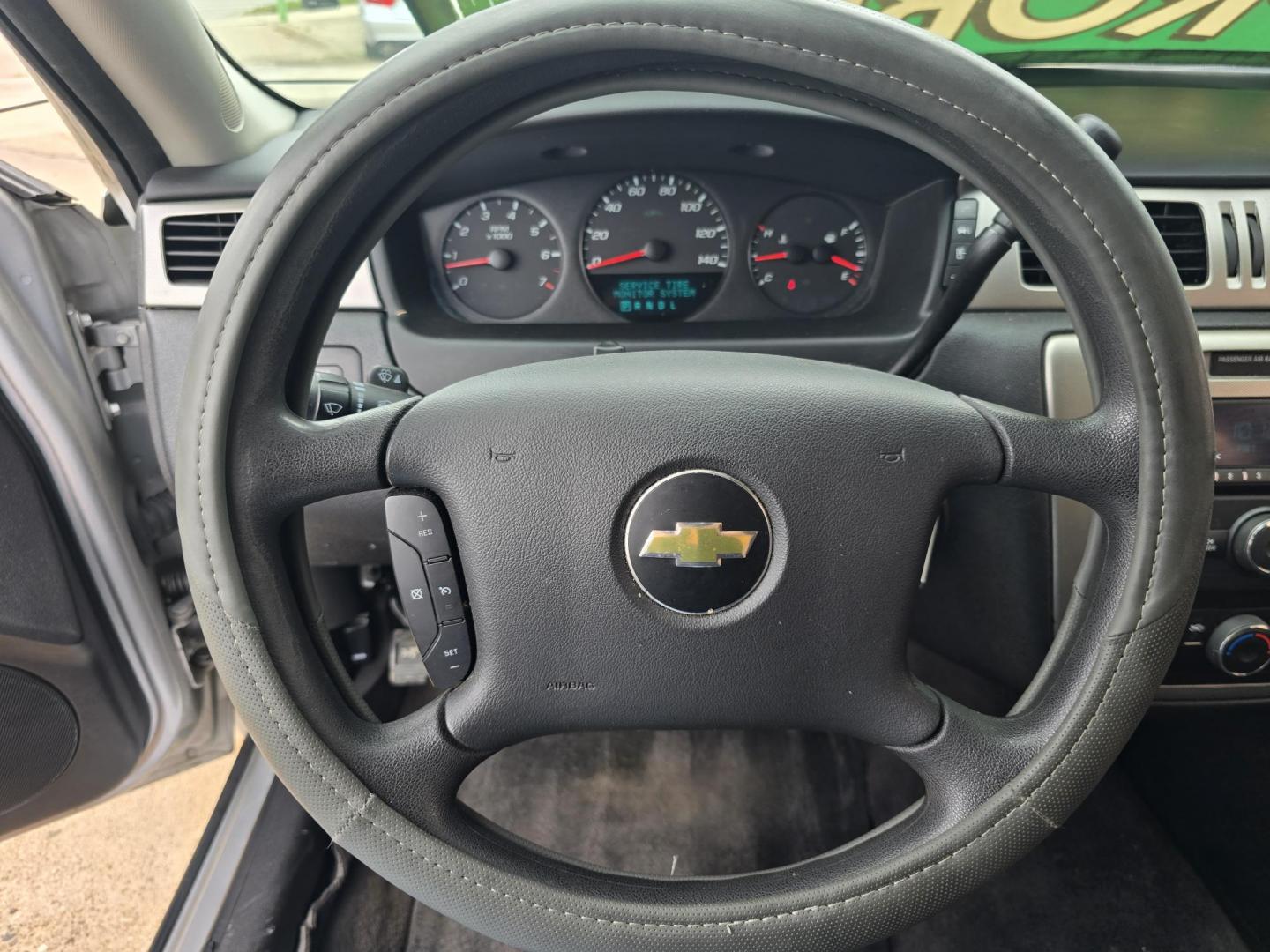 2016 Chevrolet Impala Limited Police Cruiser (2G1WD5E3XG1) with an 3.6L V6 DOHC 24V engine, 6A transmission, located at 2660 S.Garland Avenue, Garland, TX, 75041, (469) 298-3118, 32.885551, -96.655602 - Photo#12