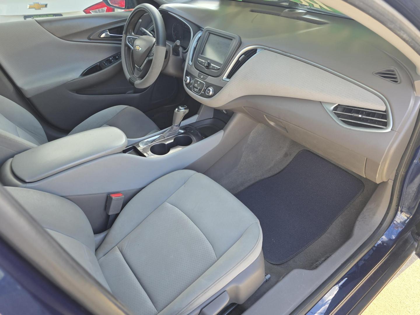 2016 Chevrolet Malibu LS (1G1ZB5ST7GF) with an 1.5L L4 DOHC 16V engine, 6A transmission, located at 2660 S.Garland Avenue, Garland, TX, 75041, (469) 298-3118, 32.885551, -96.655602 - Photo#19