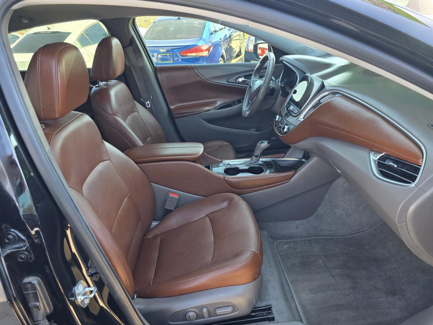 2016 BLACK Chevrolet Malibu Hybrid (1G1ZJ5SU0GF) with an 1.8L L4 DOHC 16V HYBRID engine, CVT transmission, located at 2660 S.Garland Avenue, Garland, TX, 75041, (469) 298-3118, 32.885551, -96.655602 - Photo#20