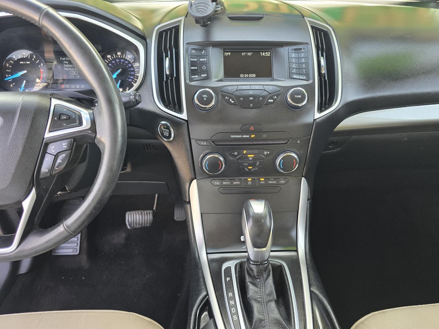 2016 WHITE Ford Edge SEL (2FMPK4J88GB) with an 3.5L V6 DOHC 24V engine, 6A transmission, located at 2660 S.Garland Avenue, Garland, TX, 75041, (469) 298-3118, 32.885551, -96.655602 - Photo#14