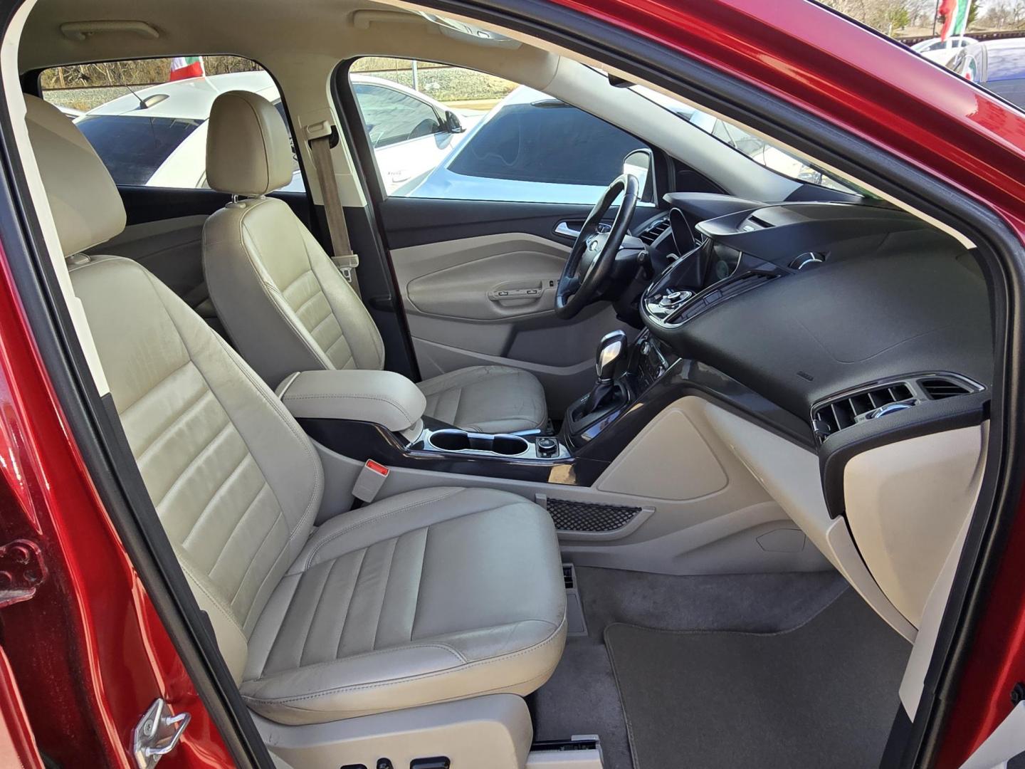 2016 RED Ford Escape Titanium (1FMCU0J96GU) with an 2.0L L4 DOHC 16V engine, 6-Speed Automatic transmission, located at 2660 S.Garland Avenue, Garland, TX, 75041, (469) 298-3118, 32.885551, -96.655602 - Photo#21