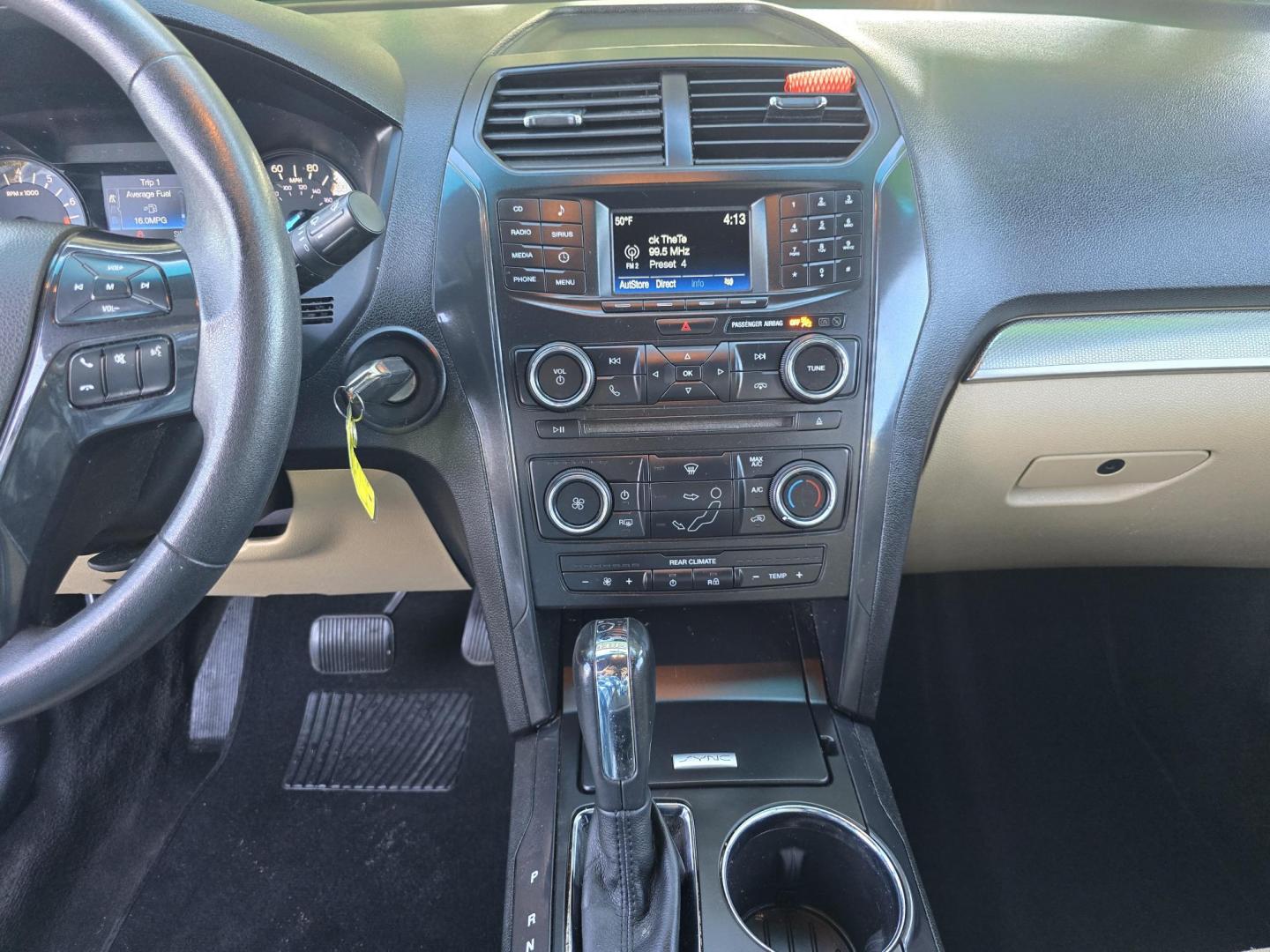 2016 BLACK Ford Explorer (1FM5K7B82GG) with an 3.5L V6 DOHC 24V engine, 6A transmission, located at 2660 S.Garland Avenue, Garland, TX, 75041, (469) 298-3118, 32.885551, -96.655602 - Photo#13