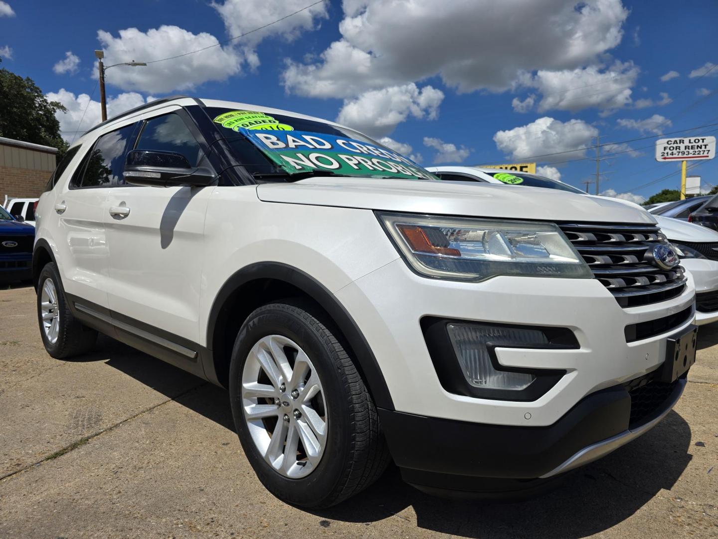 2016 WHITE Ford Explorer XLT (1FM5K7DH1GG) with an 2.3L L4 DOHC 16V engine, 6-Speed Automatic transmission, located at 2660 S.Garland Avenue, Garland, TX, 75041, (469) 298-3118, 32.885551, -96.655602 - Photo#1