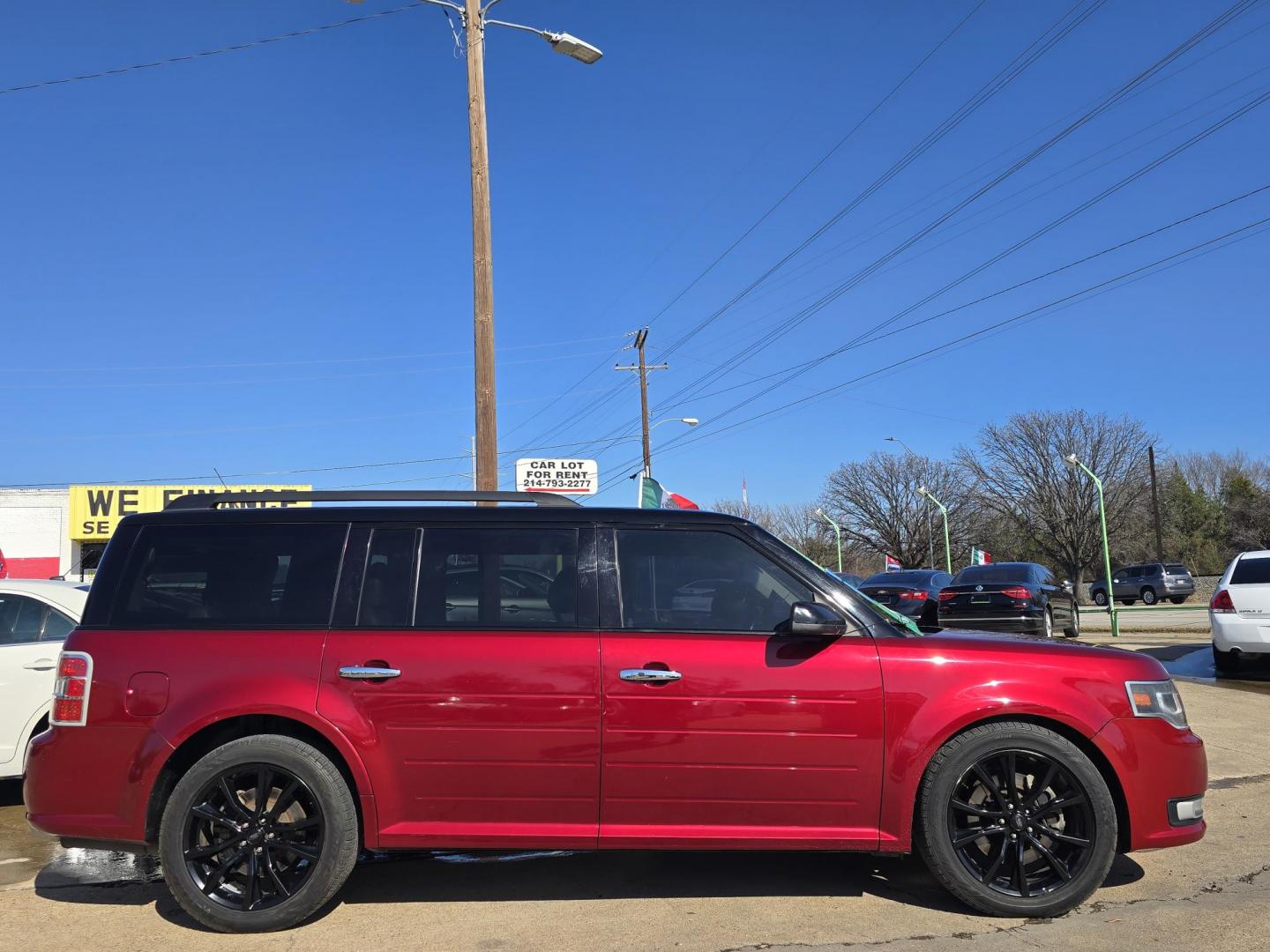 2016 RED Ford Flex Limited AWD w/EcoBoost (2FMHK6DT0GB) with an 3.5L V6 DOHC 24V engine, 6A transmission, located at 2660 S.Garland Avenue, Garland, TX, 75041, (469) 298-3118, 32.885551, -96.655602 - Photo#2