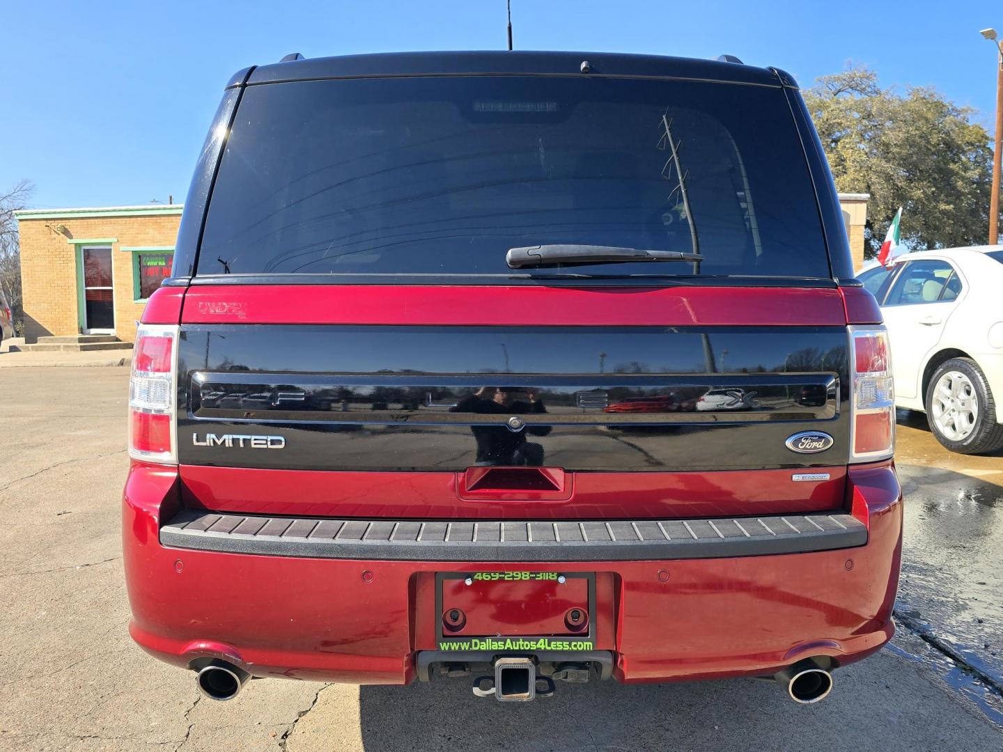 2016 RED Ford Flex Limited AWD w/EcoBoost (2FMHK6DT0GB) with an 3.5L V6 DOHC 24V engine, 6A transmission, located at 2660 S.Garland Avenue, Garland, TX, 75041, (469) 298-3118, 32.885551, -96.655602 - Photo#4