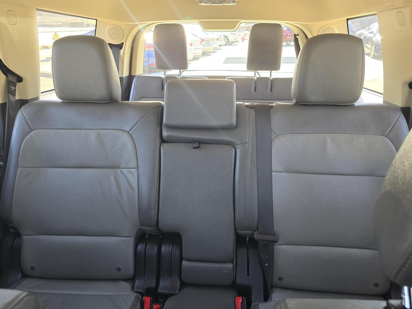 2016 RED Ford Flex Limited AWD w/EcoBoost (2FMHK6DT0GB) with an 3.5L V6 DOHC 24V engine, 6A transmission, located at 2660 S.Garland Avenue, Garland, TX, 75041, (469) 298-3118, 32.885551, -96.655602 - Photo#17