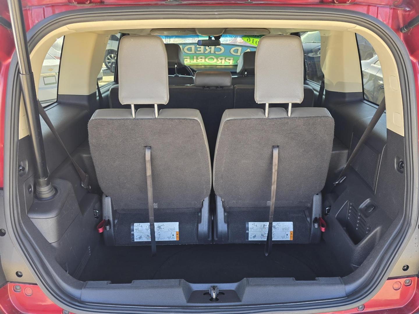 2016 RED Ford Flex Limited AWD w/EcoBoost (2FMHK6DT0GB) with an 3.5L V6 DOHC 24V engine, 6A transmission, located at 2660 S.Garland Avenue, Garland, TX, 75041, (469) 298-3118, 32.885551, -96.655602 - Photo#19