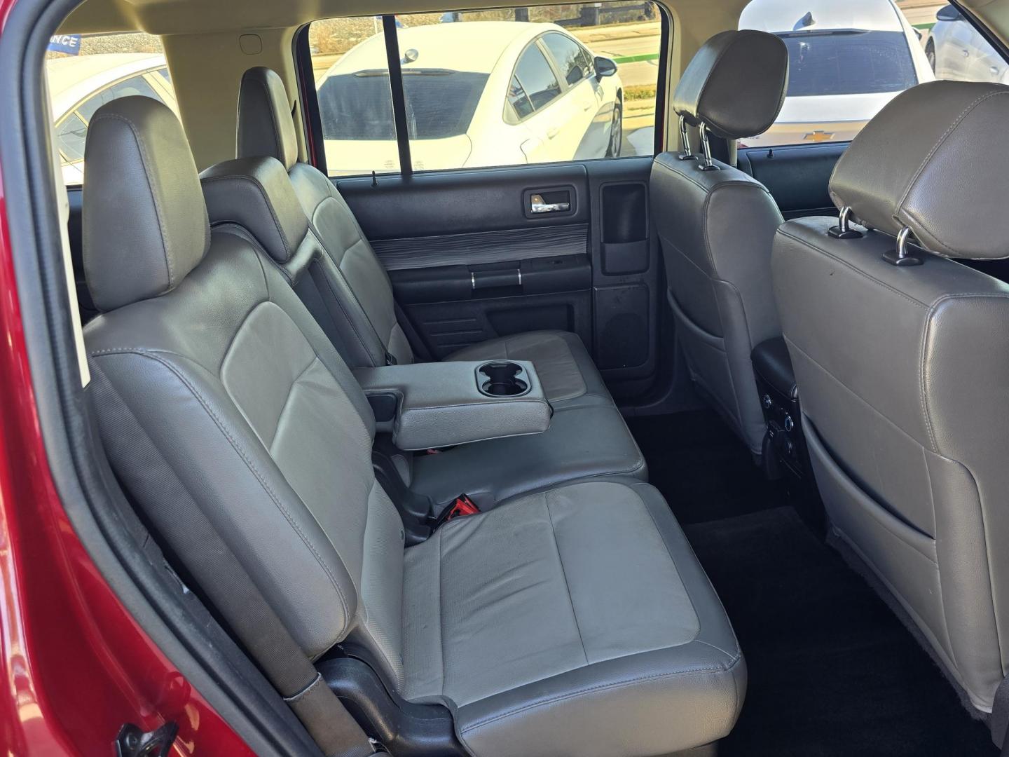 2016 RED Ford Flex Limited AWD w/EcoBoost (2FMHK6DT0GB) with an 3.5L V6 DOHC 24V engine, 6A transmission, located at 2660 S.Garland Avenue, Garland, TX, 75041, (469) 298-3118, 32.885551, -96.655602 - Photo#21