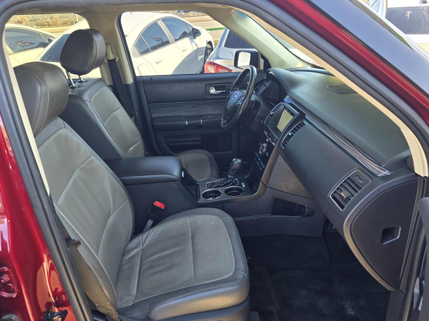 2016 RED Ford Flex Limited AWD w/EcoBoost (2FMHK6DT0GB) with an 3.5L V6 DOHC 24V engine, 6A transmission, located at 2660 S.Garland Avenue, Garland, TX, 75041, (469) 298-3118, 32.885551, -96.655602 - Photo#22