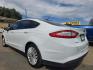 2016 WHITE Ford Fusion Hybrid S (3FA6P0UU9GR) with an 2.0L L4 DOHC 16V HYBRID engine, CVT transmission, located at 2660 S.Garland Avenue, Garland, TX, 75041, (469) 298-3118, 32.885551, -96.655602 - Photo#5